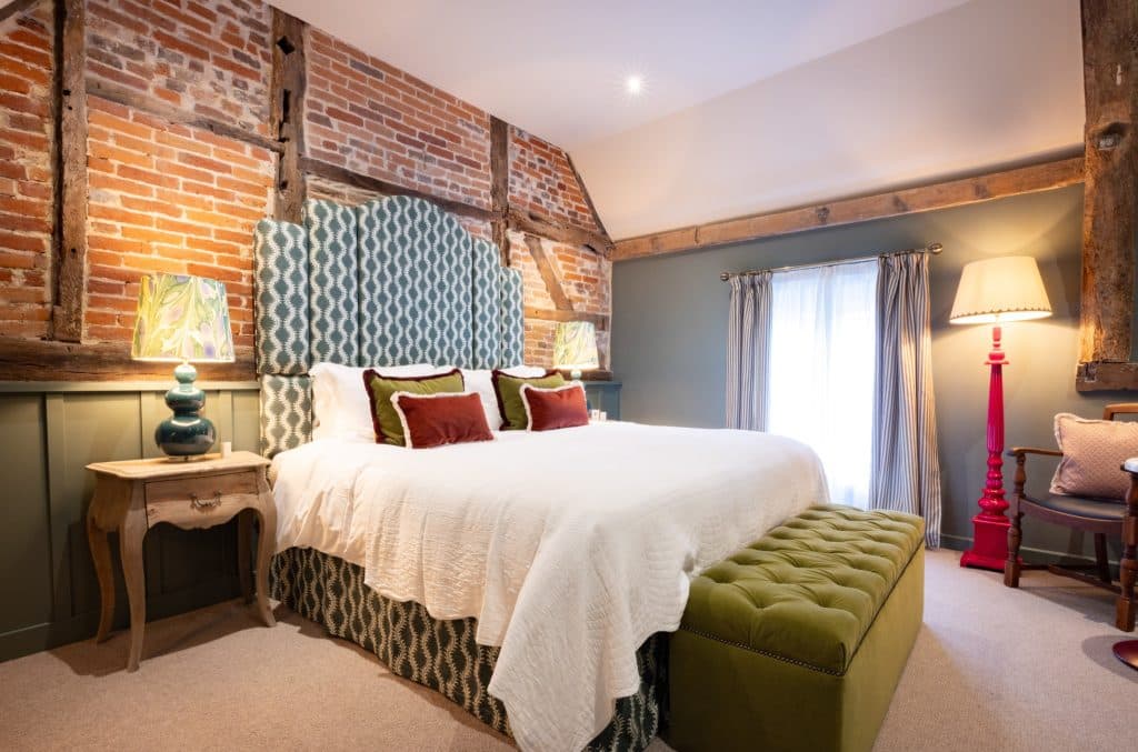 heartwood-inns-coat-and-bear-rooms-142